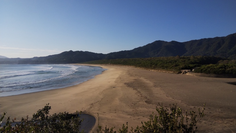 大岐の浜全景