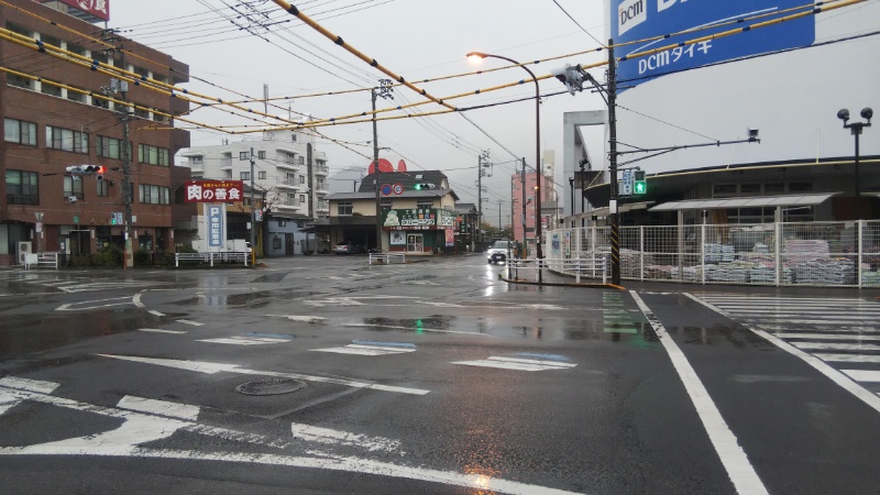 雨の善通寺市