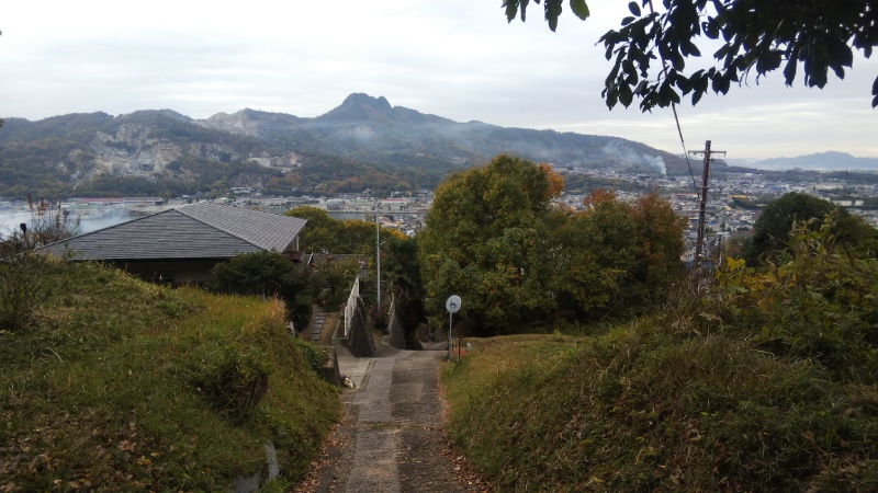 屋島下山時のみち